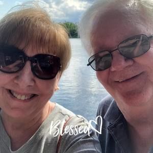 Meet your Posher, Carol